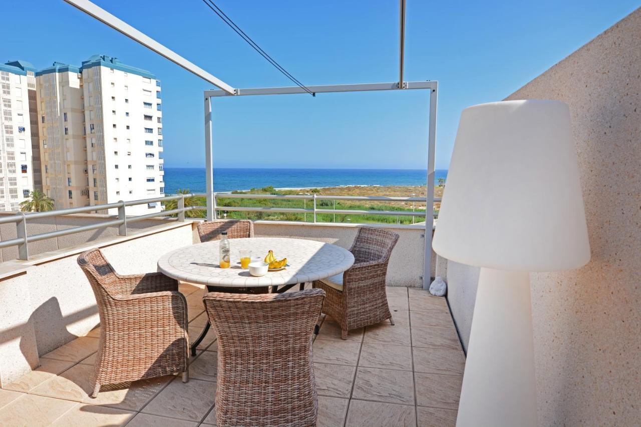 Luxury Beachfront Penthouse By Nras เอลกัมเปโญ ภายนอก รูปภาพ