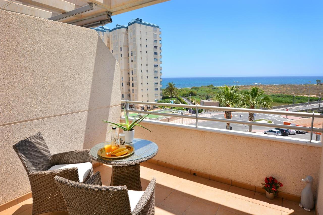 Luxury Beachfront Penthouse By Nras เอลกัมเปโญ ภายนอก รูปภาพ